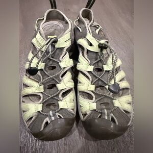 KEEN Timberwolf/Tarragon